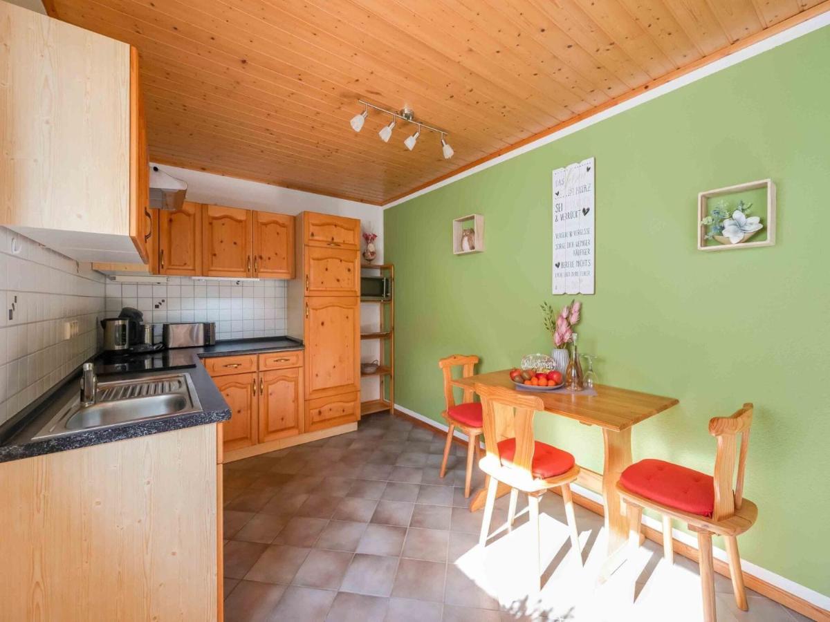 Holiday Home In The Eifel-Mosel With Garden Roes Exterior photo